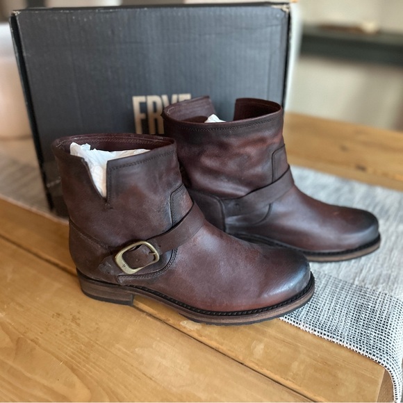 Frye Shoes - NEW Women’s FRYE Veronica Leather Boots
